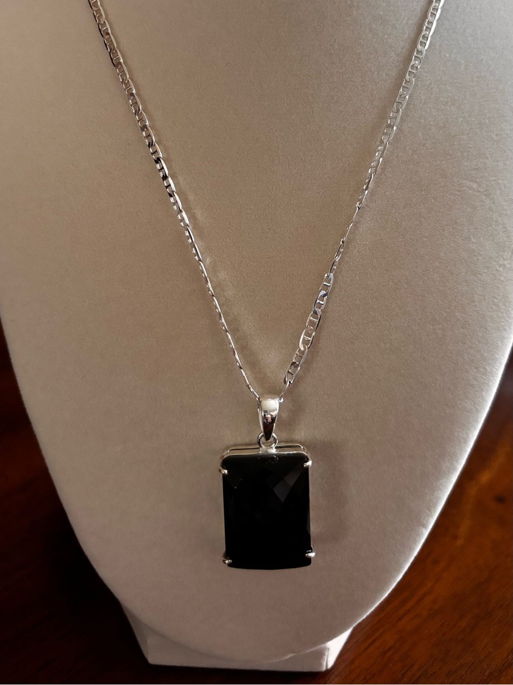 Classic genuine Black Onyx Pendant Necklace - Silver Chain